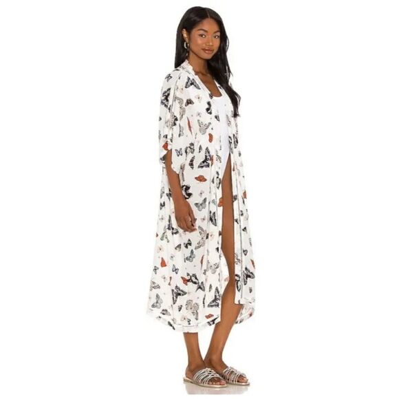 REVOLVE NWT Plush Butterfly Print Longline Kimono Robe in White - Picture 1 of 7